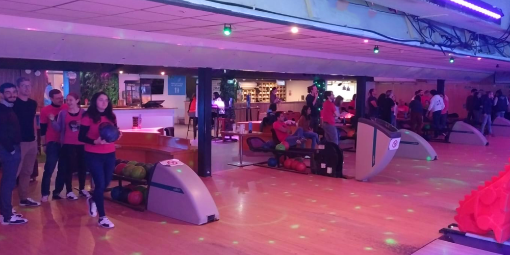 Les équipes entrain de jouer