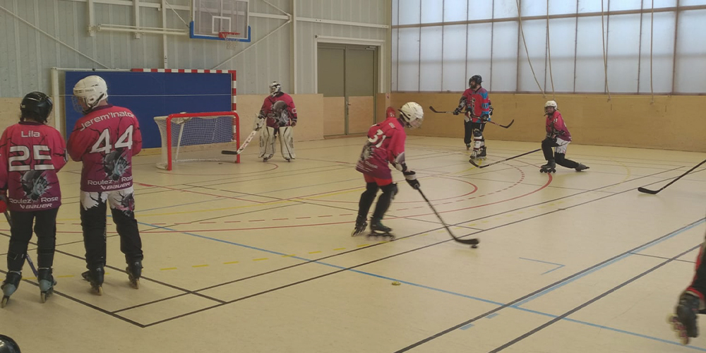 Ambiance sportive lors des matchs de roller hockey RoseWheels à Revel